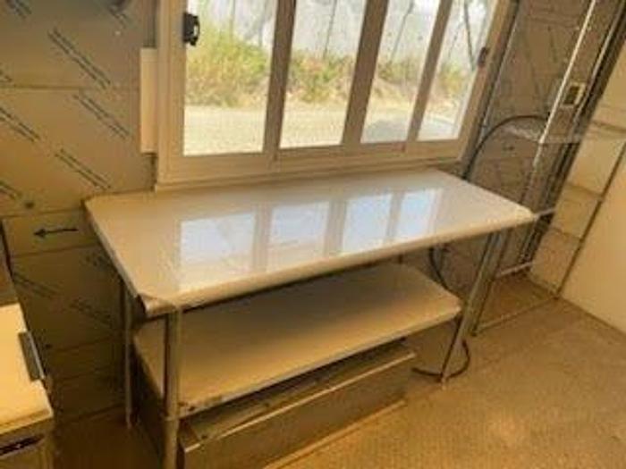 Used 1999 Freightliner Food Truck