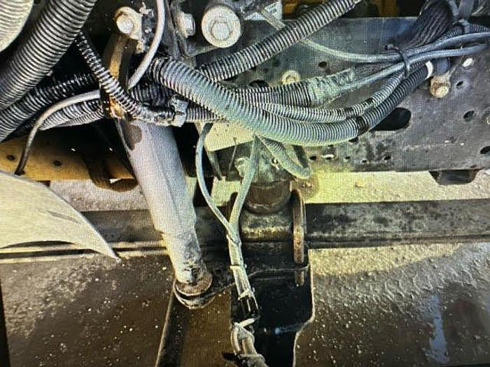 Used 2002 Chevrolet 6500