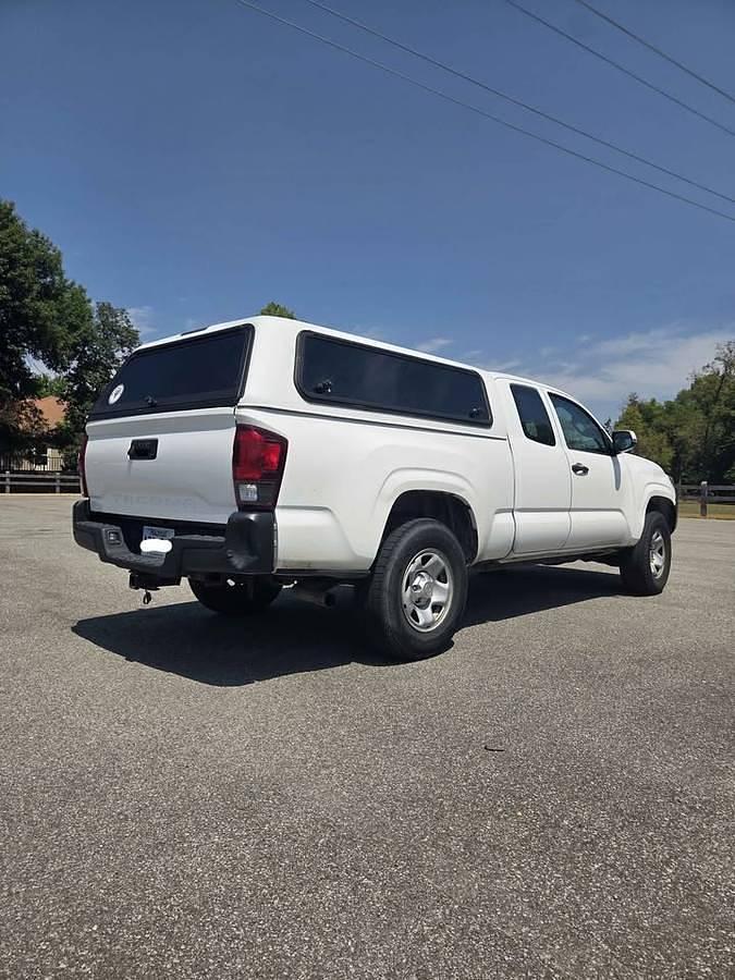 Used 2018 Toyota Tacoma Access Cab Pickup Truck