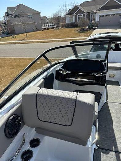 Used 2022 Glastron GX 195