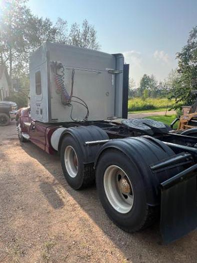 Used 2012 KENWORTH T660
