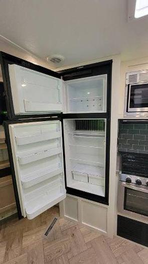 Used 2021 Palomino Puma 27RLSS