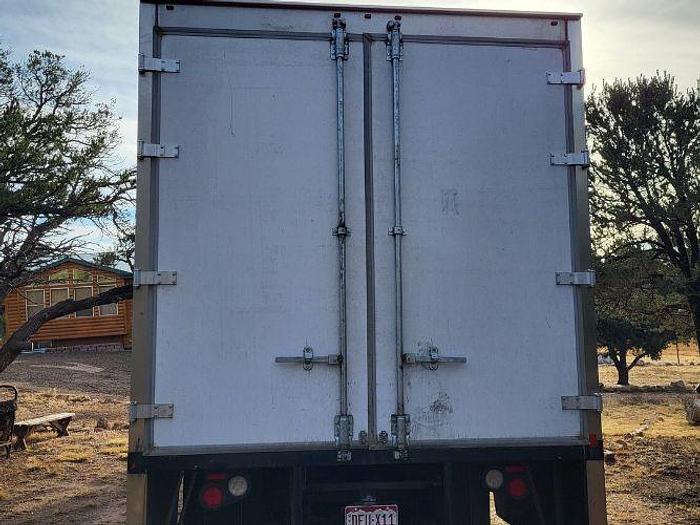 Used 2022 Peterbilt 389 Toterhome