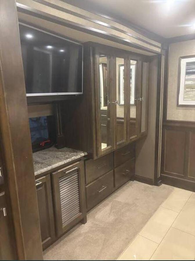 Used 2019 Tiffin Motorhomes Allegro Red 37 BA Class A Motorhome
