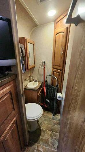 Used 2015 Forest River Rockwood Signature Ultra Lite 8281SS