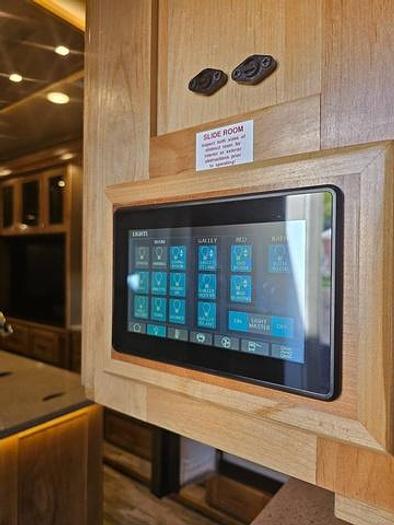 Used 2019 Vanleigh RV Vilano 320 GK