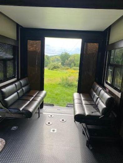 Used 2018 Jayco Seismic 4114