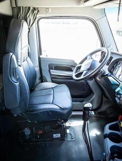 Used 2020 Kenworth T880