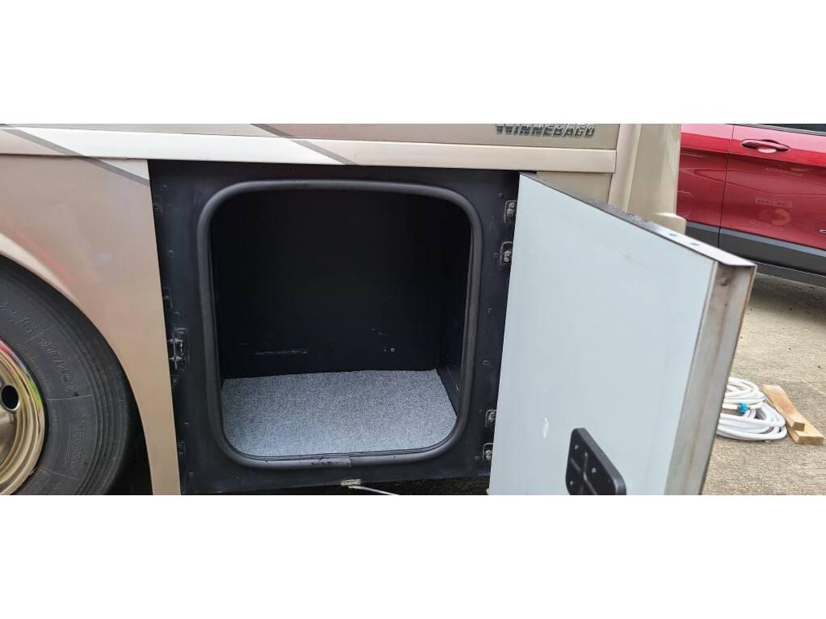 Used 2017 Winnebago Forza 34T