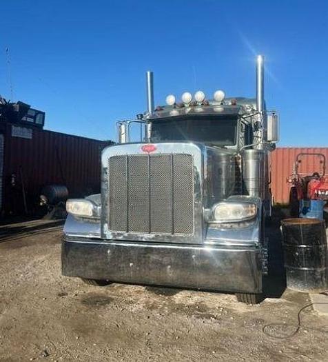 Used 2011 Peterbilt 389