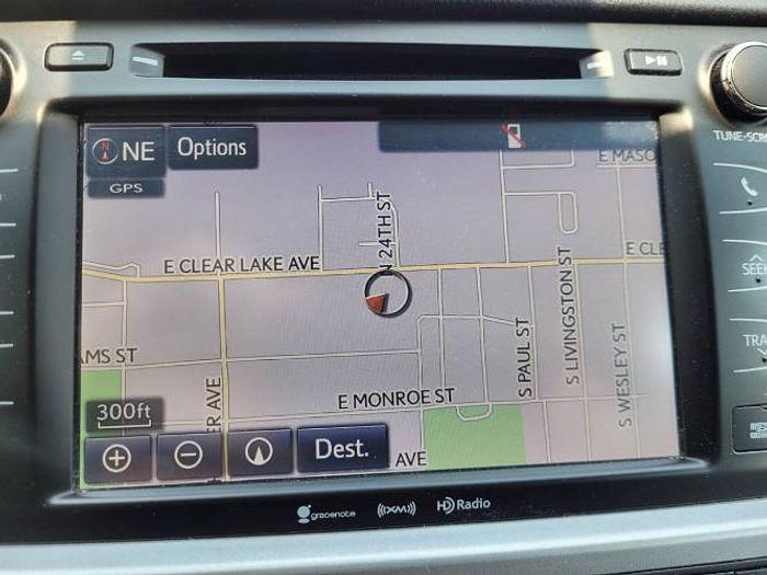 Used 2017 Toyota Highlander XLE AWD