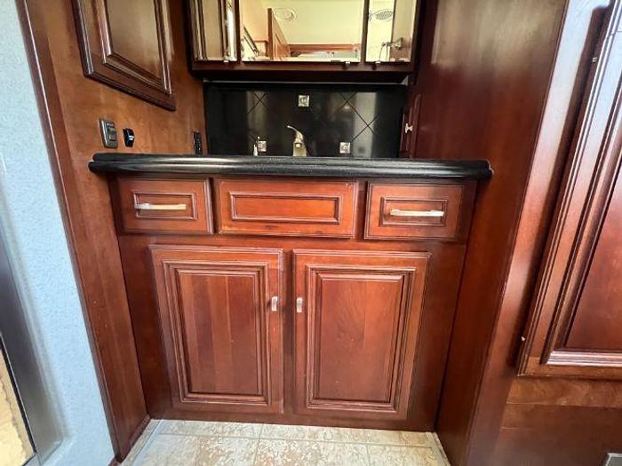 Used 2011 Winnebago Tour 42QD