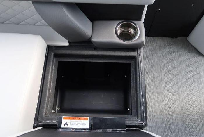 Used 2023 Lowe SS210WT Pontoon Boat