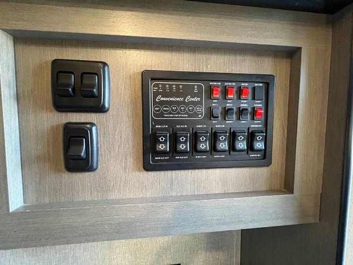 Used 2022 Coachman Chaparral 334FL