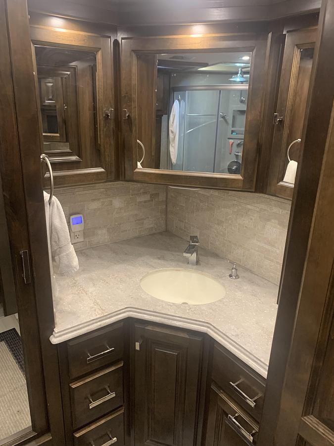 Used 2019 Tiffin Motorhomes Phaeton 40QBH Class A Motorhome