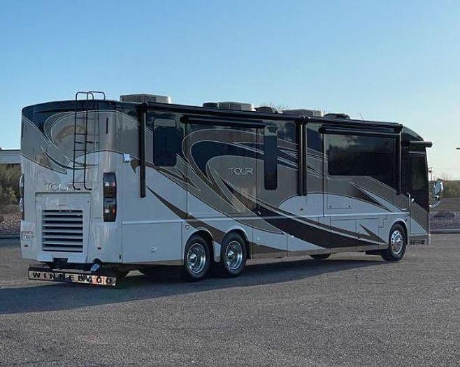 Used 2015 Winnebago Tour 42HD