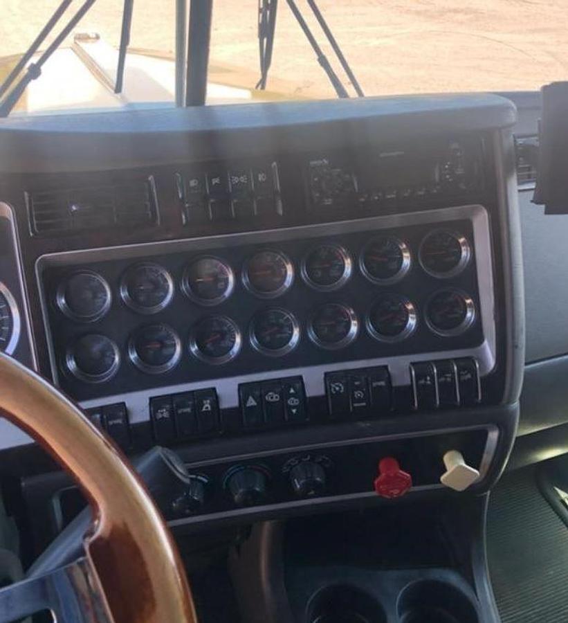 Used 2012 Kenworth W900