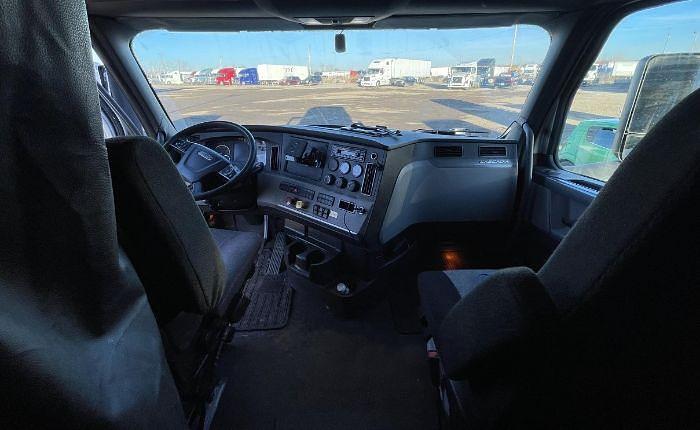 Used 2019 Freightliner CASCADIA 126