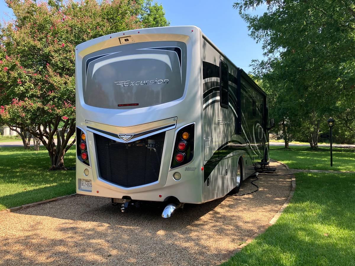 Used 2013 Fleetwood Excursion 33A Class A Motorhome