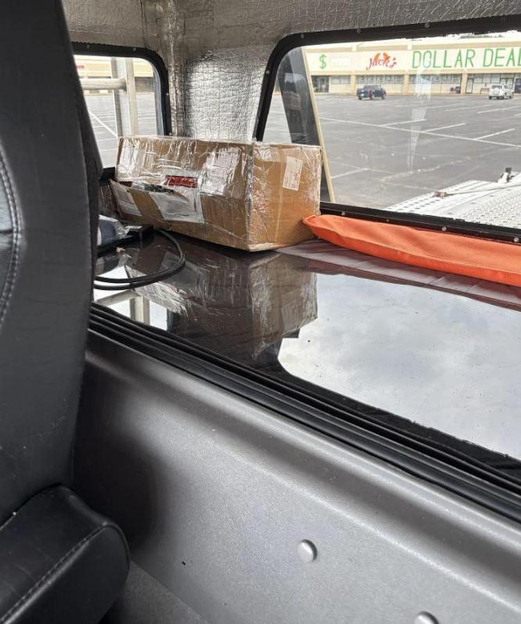 Used 2018 Peterbilt 348 Car Hauler Truck