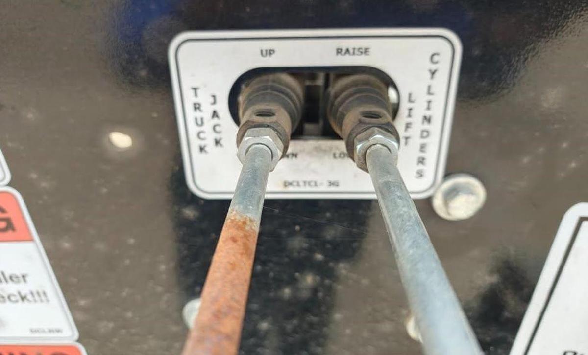 Used 2022 Kaufman Lowboy Trailer