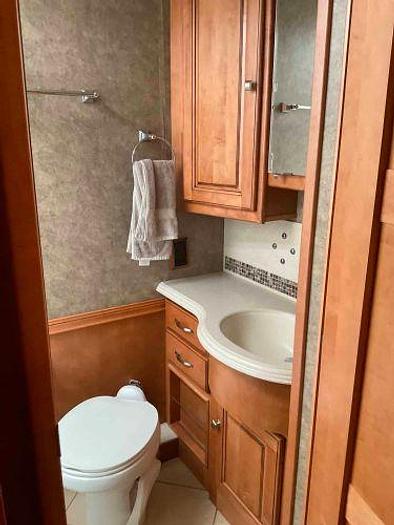 Used 2013 Winnebago Journey 36M