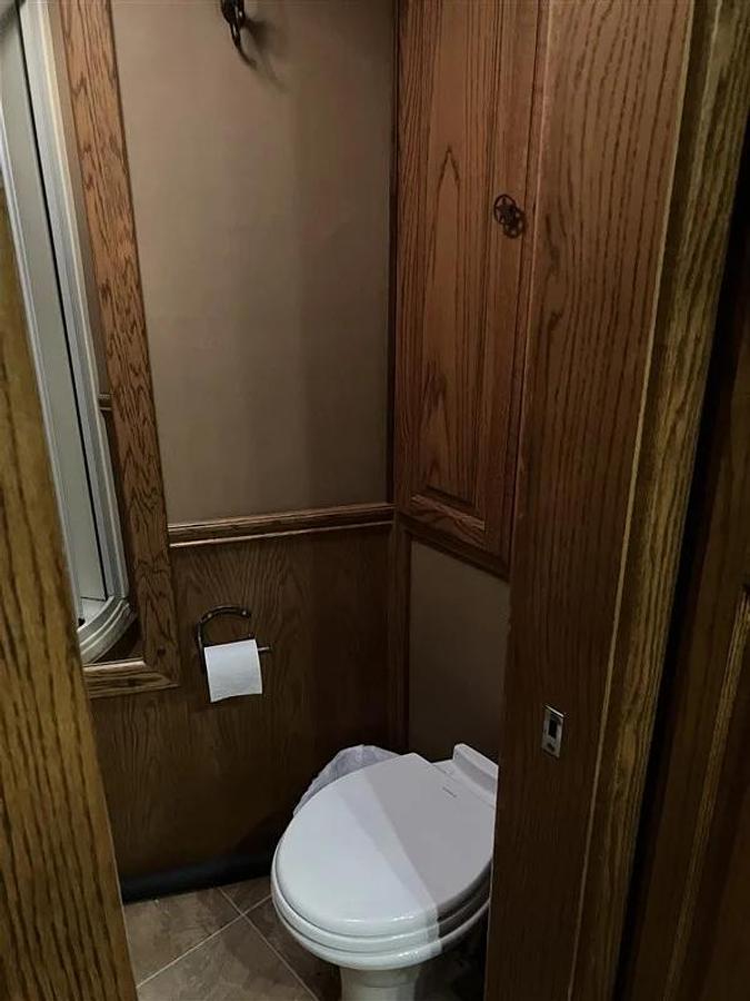 Used 2005 Elite 5 Horse Trailer