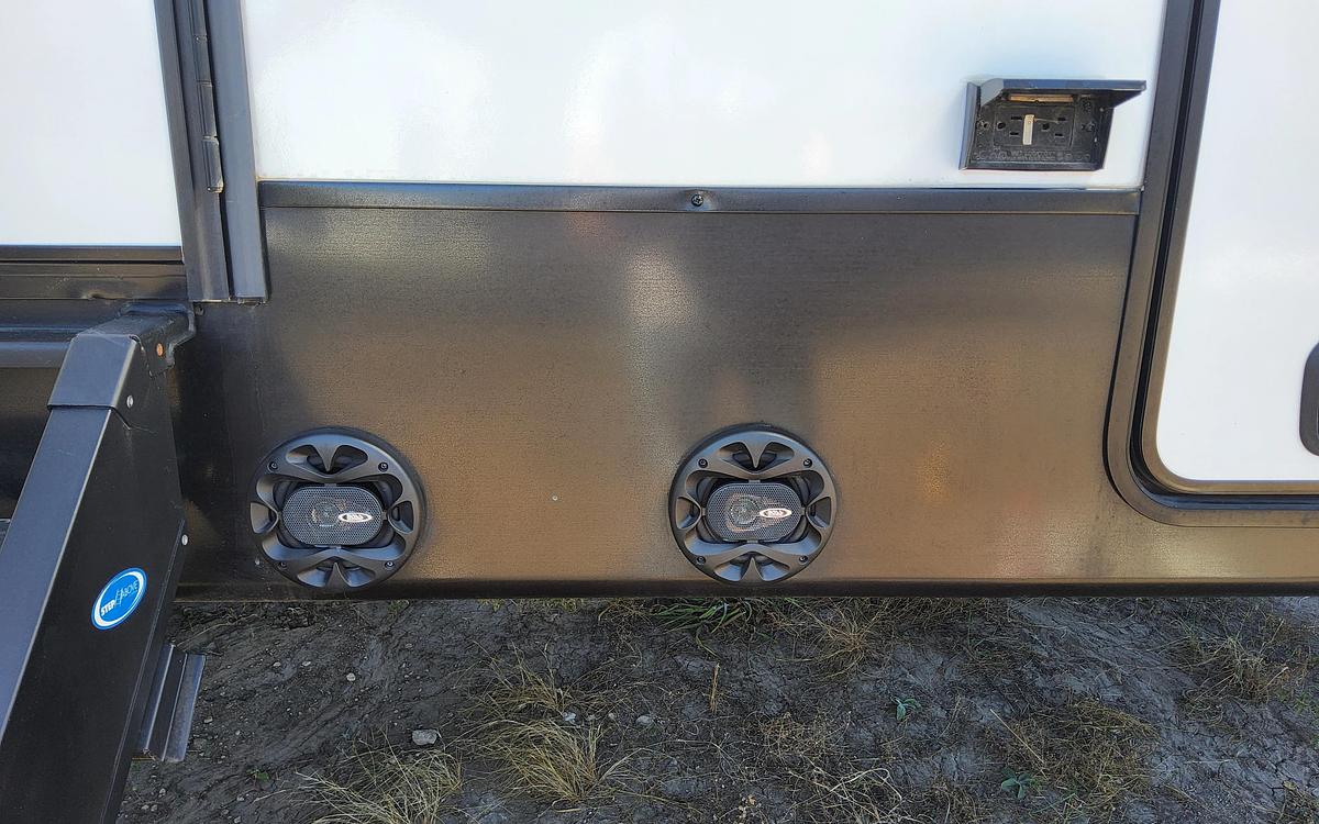 Used 2020 Heartland Bighorn Traveler 38FL Fifth Wheel