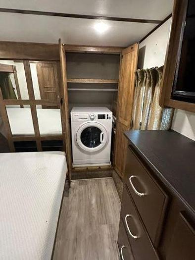 Used 2019 Keystone Laredo 298SRL