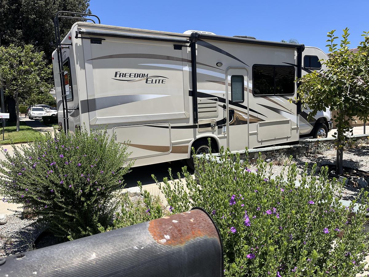 Used 2016 Thor Motor Coach Freedom Elite Class C Motorhome
