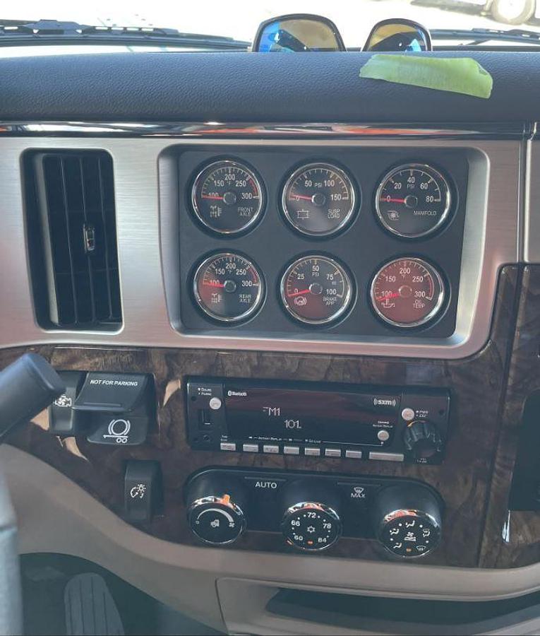 Used 2026 Peterbilt 589