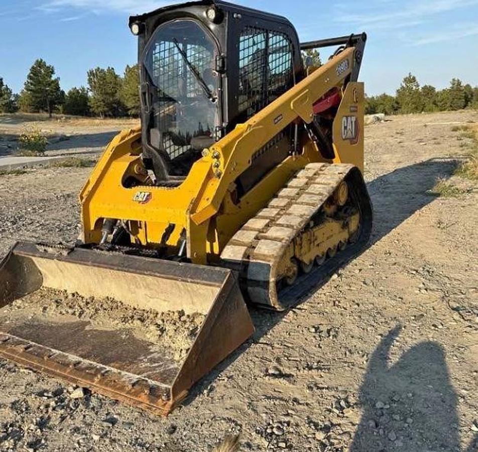 Used 2021 Caterpillar 289D3
