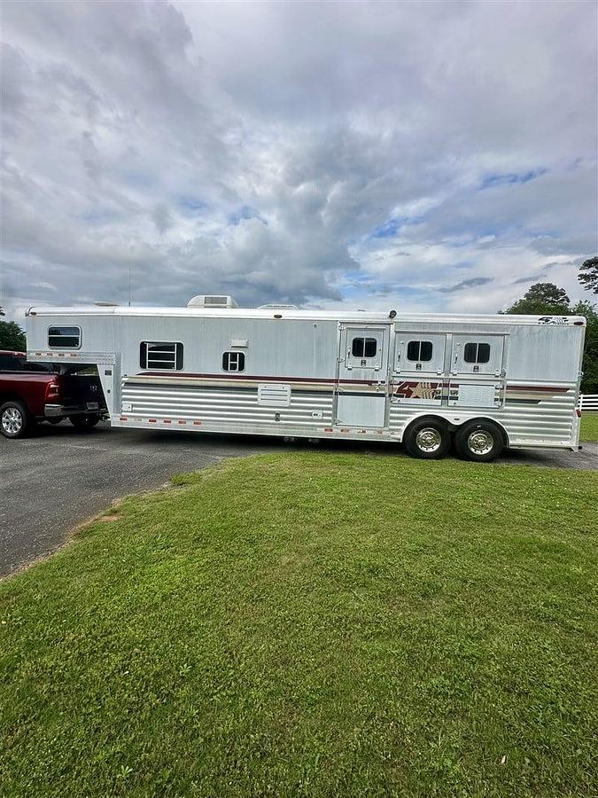 Used 2003 4 Star 3 Horse Trailer