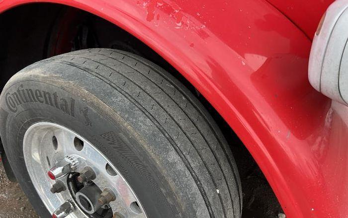 Used 2012 Peterbilt 388 Car Hauler