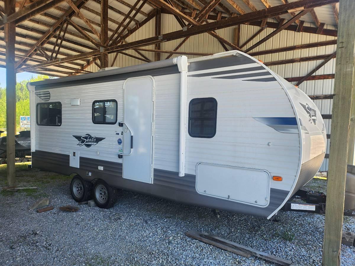 Used 2022 Shasta 21CK
