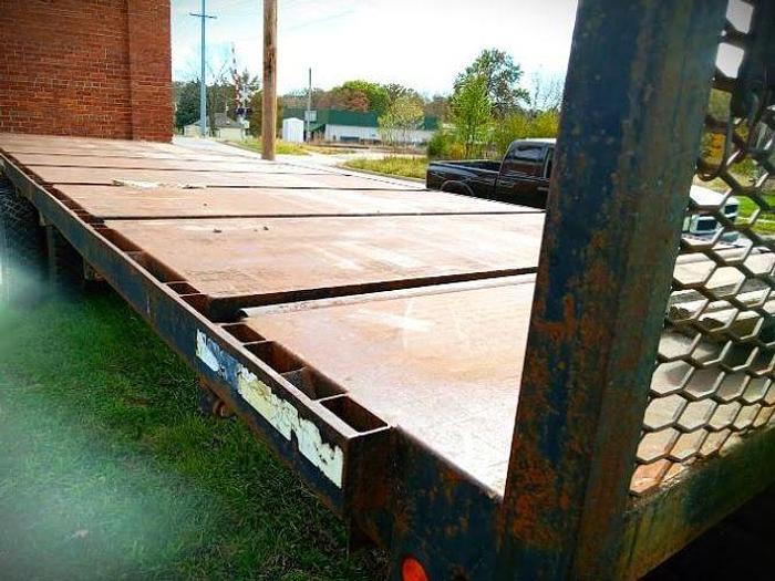 Used 1999 GMC C8500 Roll-Off Truss Delivery Truck