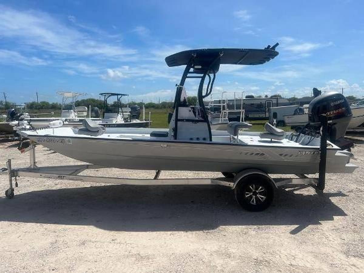 Used 2019 Express Bay Boat