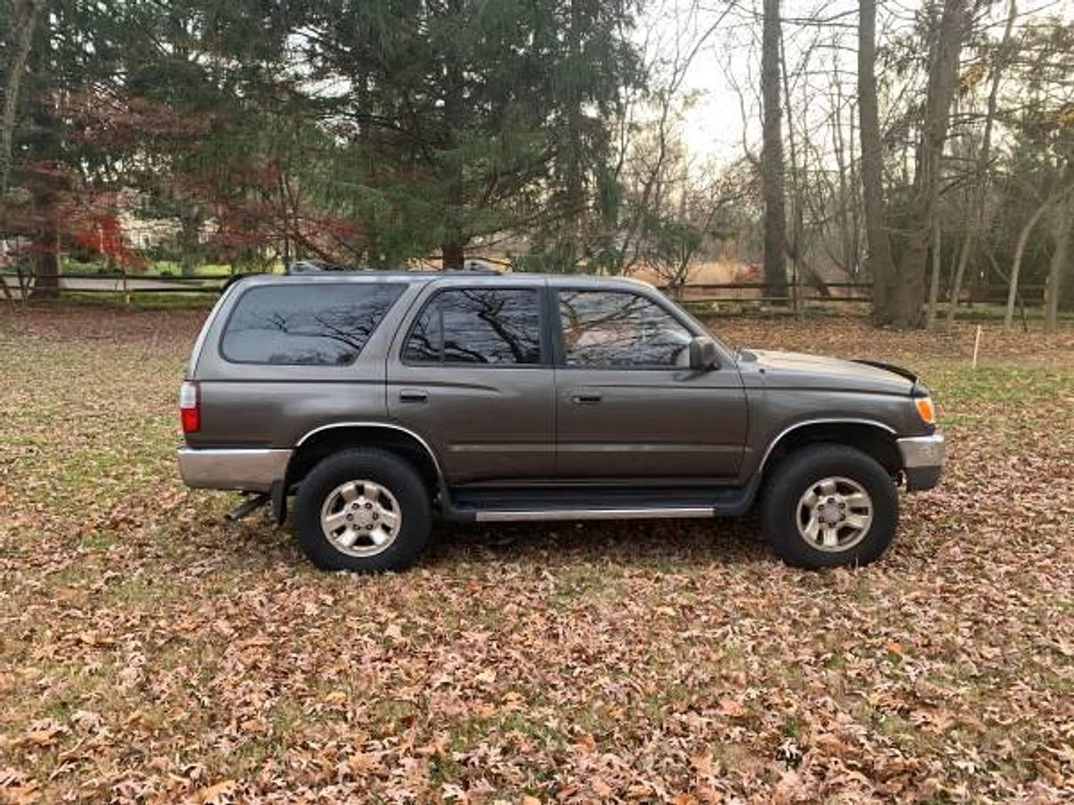 Used 1996 Toyota 4Runner SR5 4WD