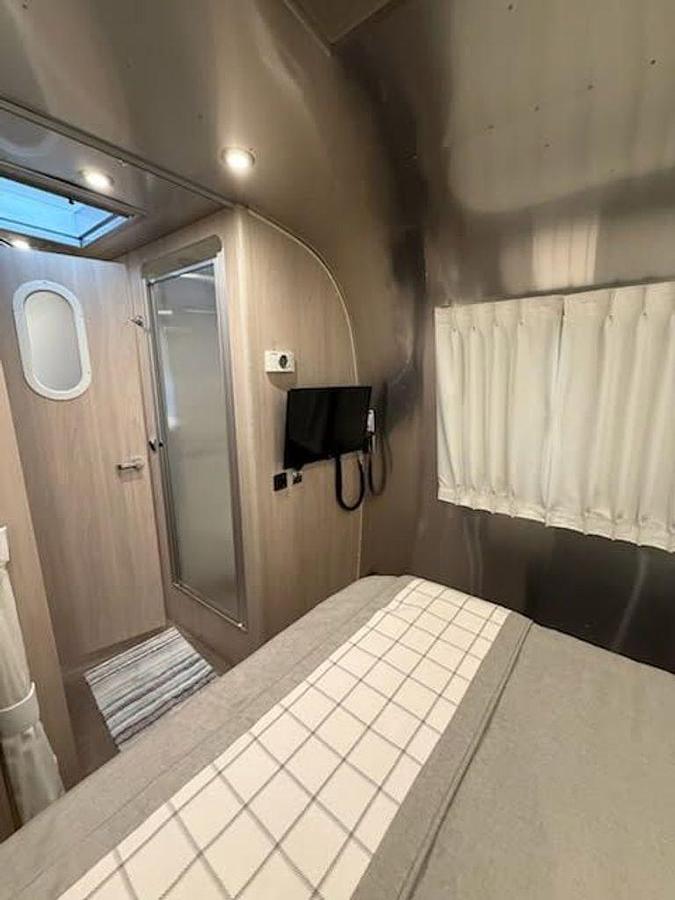 Used 2022 Airstream Globetrotter