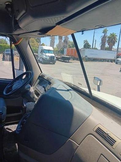 Used 2013 Freightliner Cascadia 125