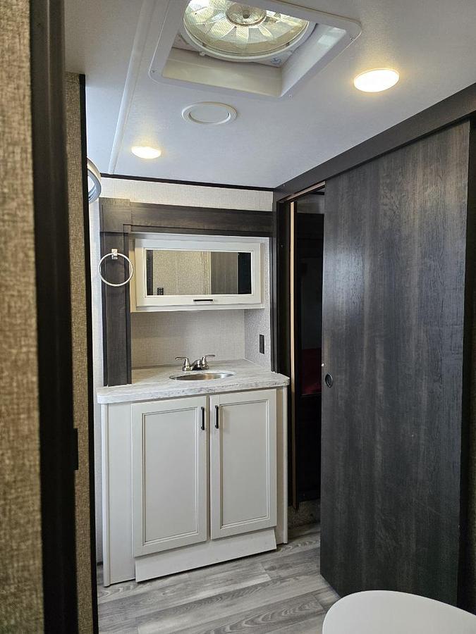 Used 2022 Highland Ridge Roamer 354MBH Fifth Wheel