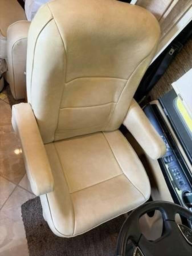 Used 2015 Newmar Dutch Star 4002 Class A