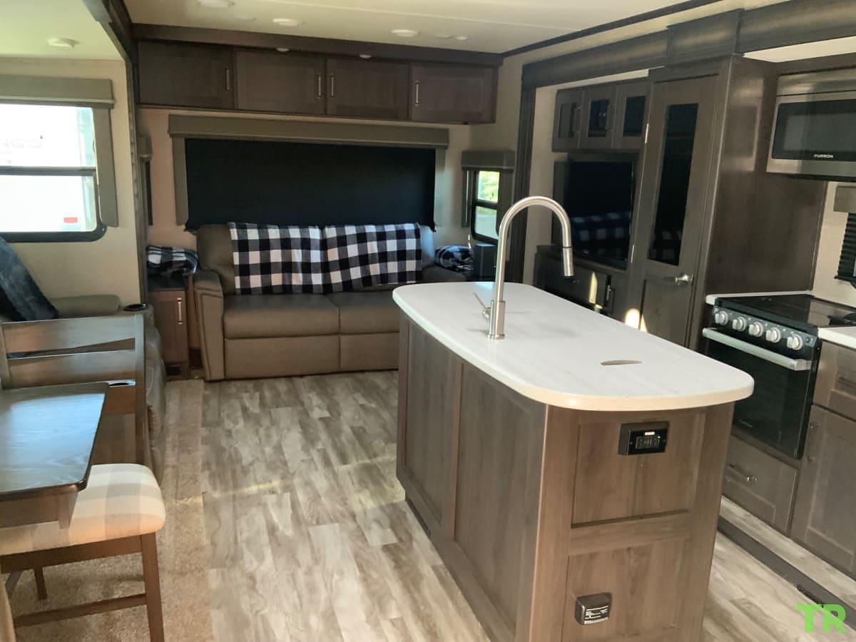 Used 2022 Grand Design Reflection 315RLTS