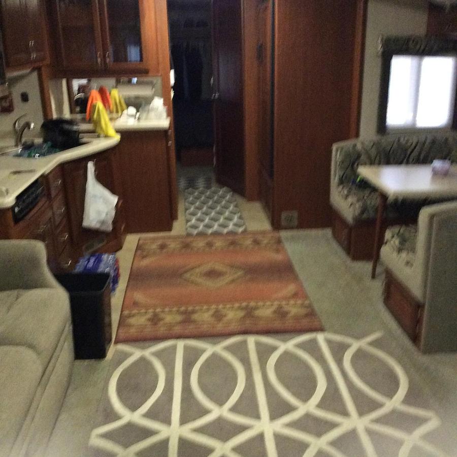 Used 2006 Four Winds Presidio