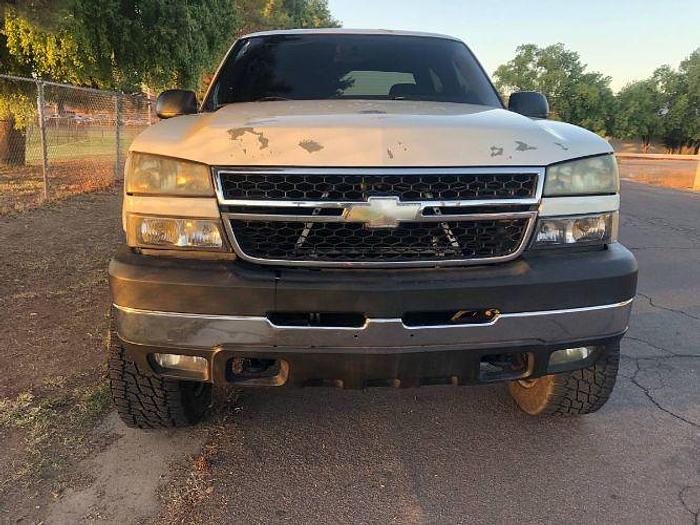 Used 2006 Chevrolet Silverado 2500HD LS