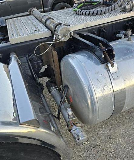 Used 2017 Peterbilt 389