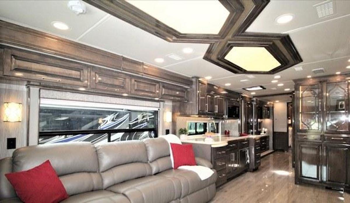 Used 2021 Entegra Coach Aspire 44B