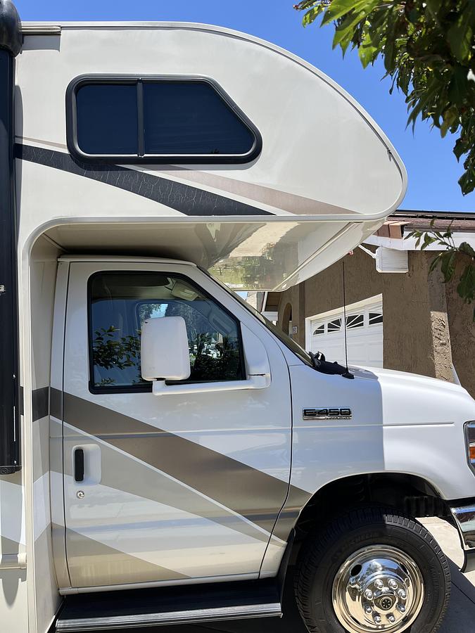 Used 2016 Thor Motor Coach Freedom Elite Class C Motorhome