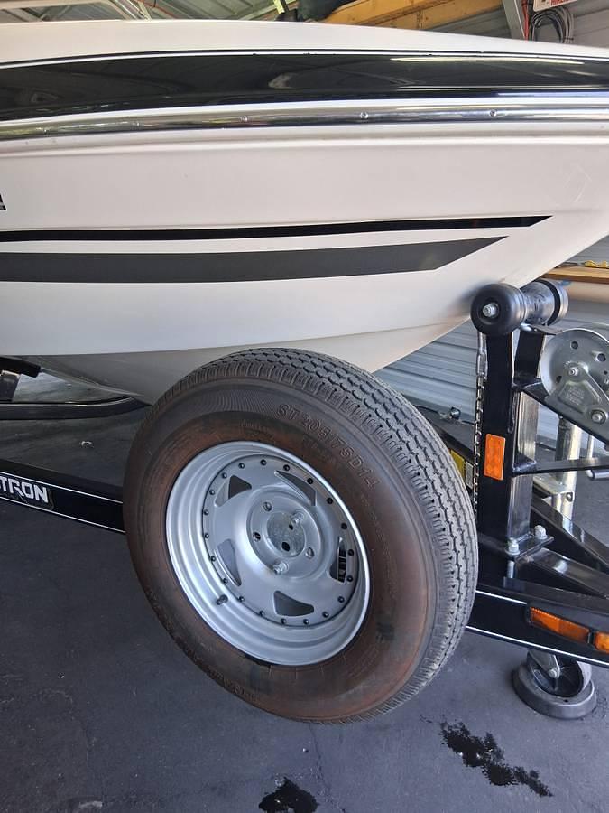 Used 2008 Glastron Mercruiser