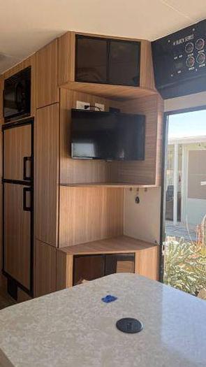 Used 2023 Black Series Overland HQ21